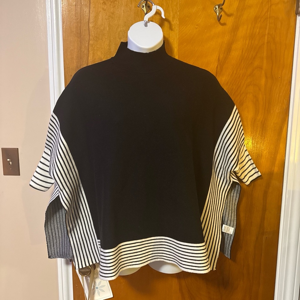 Coco + Carmen Black Ribbed Knit Top